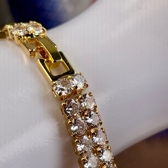 Clearance‼️10ct Swarovski Double MATRIX BRACELET. 18 over silver. - Picture 6 of 10